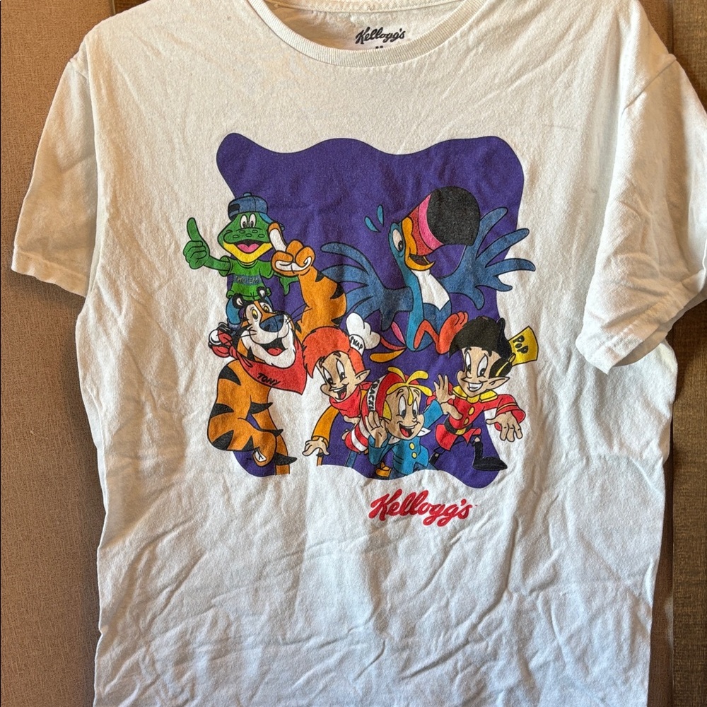Kelloggs White Graphic T-Shirt medium